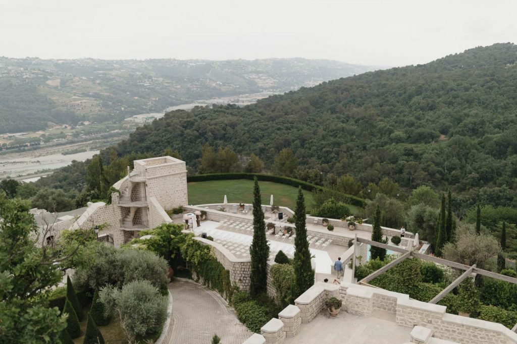 The best 10 luxury wedding venues in French Riviera - Destination wedding - wedding planner Monaco - Chateau de Saint Jeannet