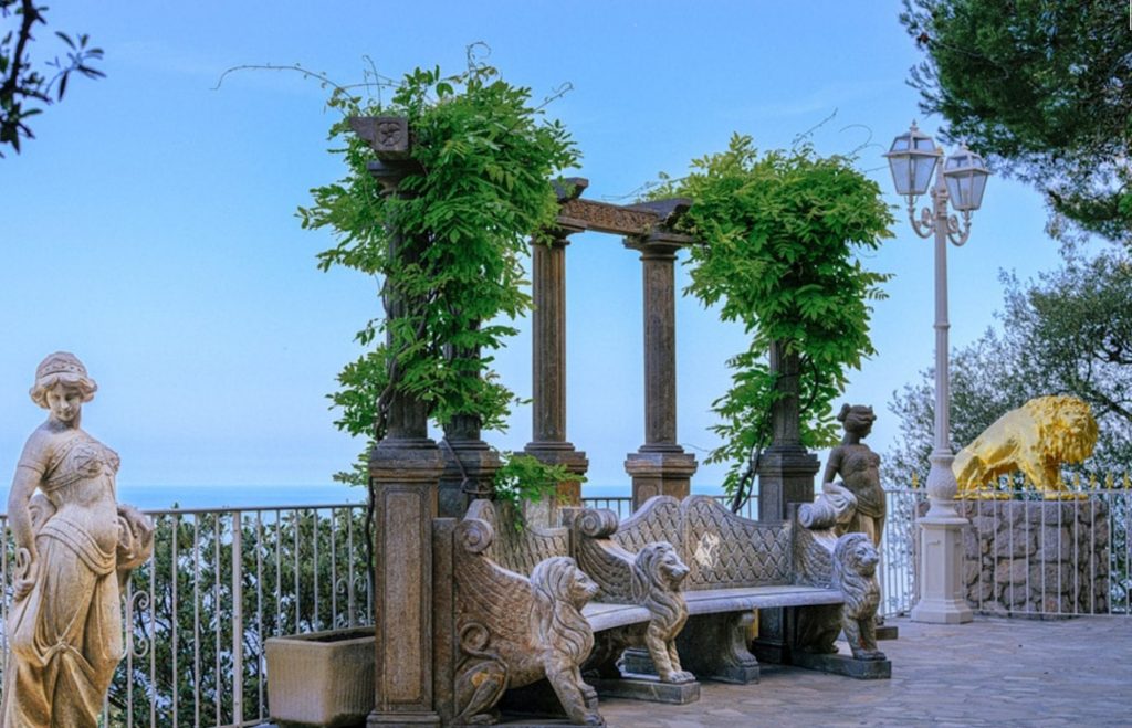 The best 10 luxury wedding venues in French Riviera - Destination wedding - wedding planner Monaco - La Chevre d or