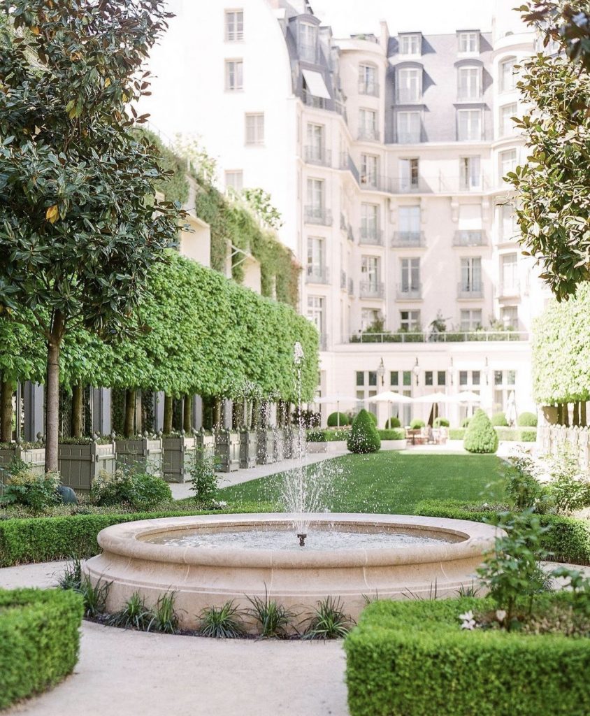 The best luxury wedding venues in Paris - Destination wedding - wedding planner Paris - Ritz Paris