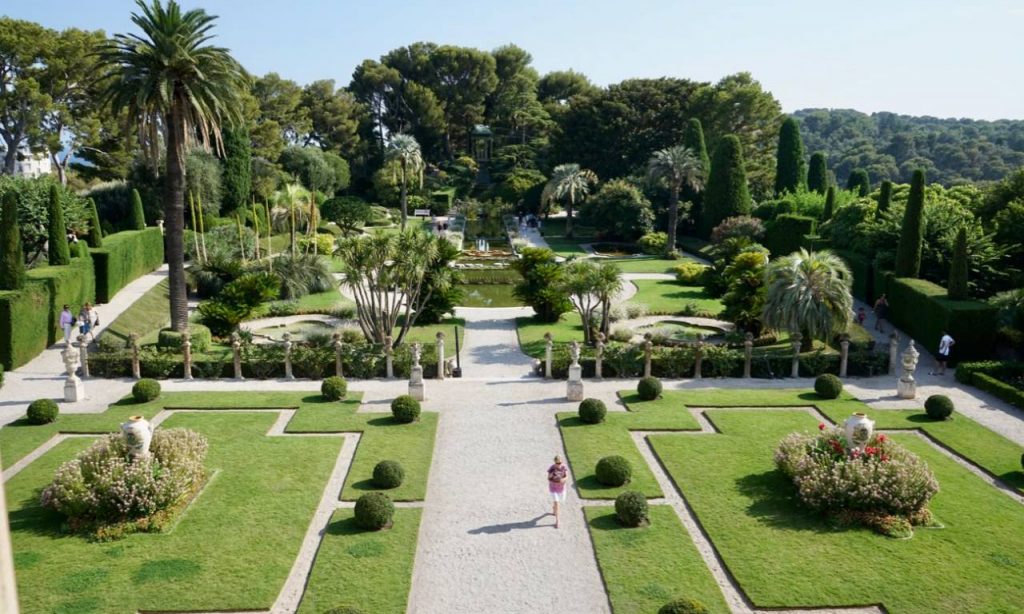 The best 10 luxury wedding venues in French Riviera - Destination wedding - wedding planner Monaco - Villa Ephrussi de Rotschild