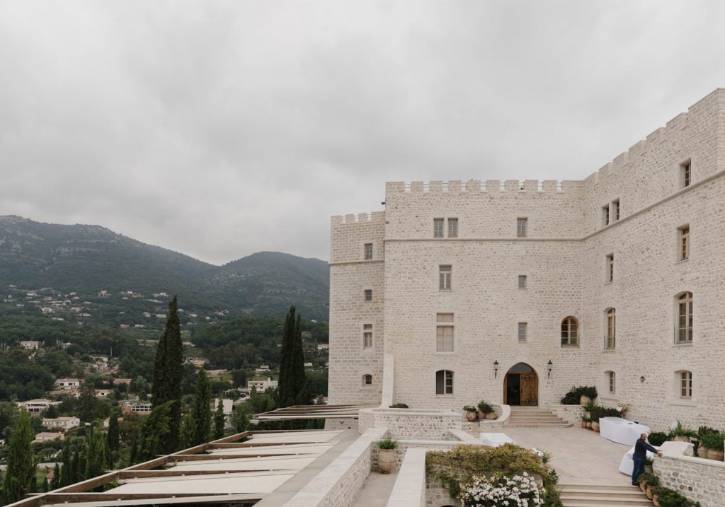 The best 10 luxury wedding venues in French Riviera - Destination wedding - wedding planner Monaco - Chateau de Saint Jeannet