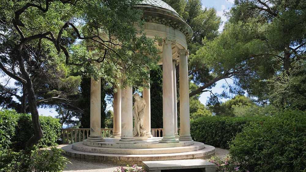 The best 10 luxury wedding venues in French Riviera - Destination wedding - wedding planner Monaco - Villa Ephrussi de Rotschild
