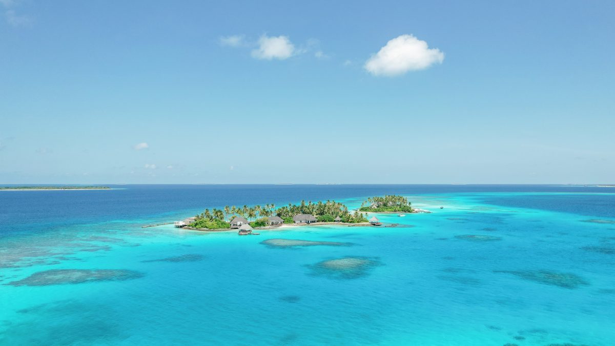 Getting-married-at-Cheval-Blanc-Randheli-in-the-Maldives-Luxury-wedding-planner-Maldives-High-end-wedding-planner-Maldives-Luxury-events-agency-Maldives- Luxury-wedding-at-Cheval-Blanc-Randheli-Maldives-Exclusive-wedding-planner-Maldives-High-end-events-agency
