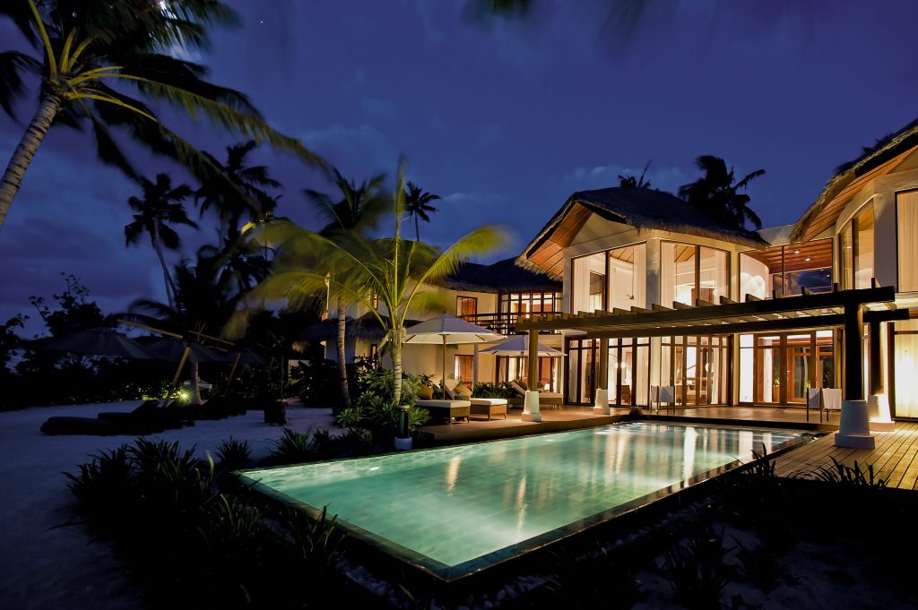 Getting-Married-at-Constance-Halaveli-Maldives-Luxury-wedding-planner-Maldives-High-end-wedding-planner-Maldives-Luxury-events-agency-Maldives- Luxury-wedding-at-Cheval-Blanc-Randheli-Maldives-Exclusive-wedding-planner-Maldives-High-end-events-agency
