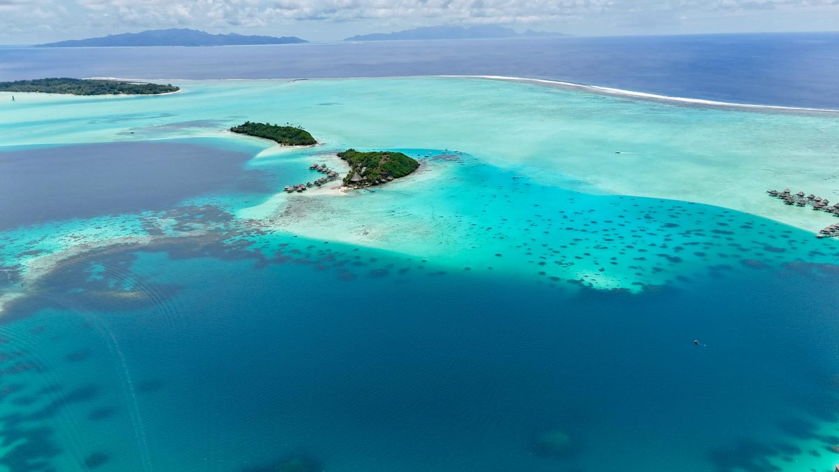 Getting-Married-in-Bora-Bora-wedding-planner-bora-bora-luxury-wedding-planner-bora-bora